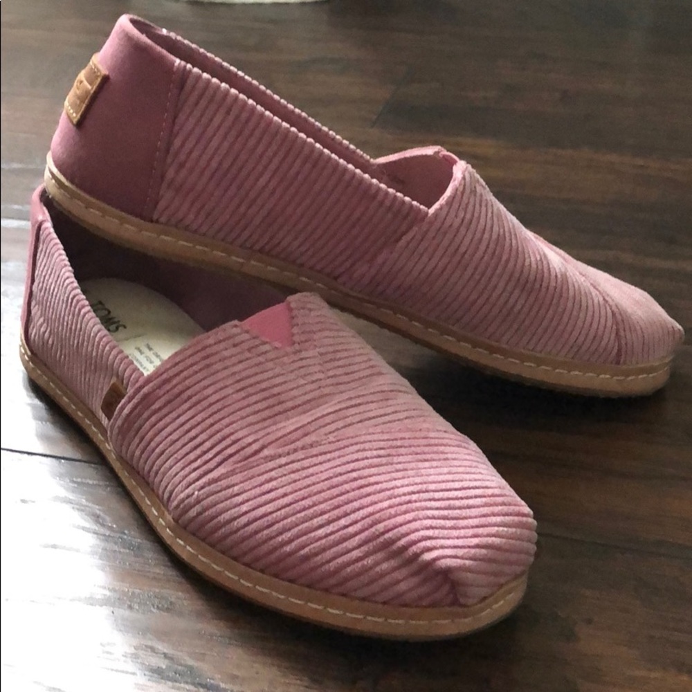 TOMS Women's Pink Corduroy Slip-On Flats